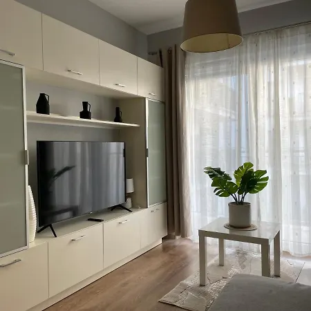 Garbary 100 Center Apartment, Free Parking, Self Check-in 24h Apartament Poznań