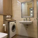 Garbary 100 Center Apartment, Free Parking, Self Check-in 24h Poznan