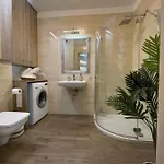 Garbary 100 Center Apartment, Free Parking, Self Check-in 24h Poznan