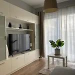 Garbary 100 Center Apartment, Free Parking, Self Check-in 24h Apartment Poznan