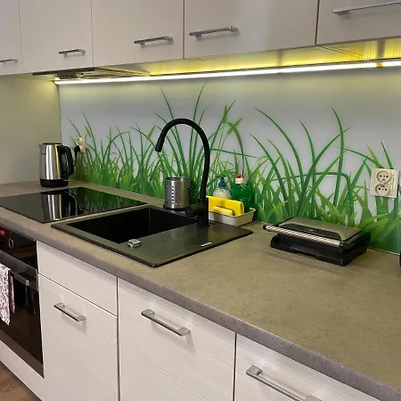 Garbary 100 Center Apartment, Free Parking, Self Check-in 24h