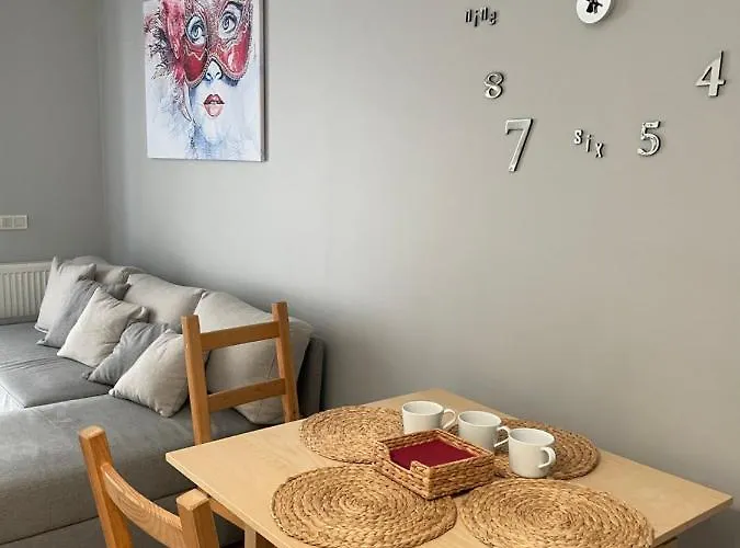 Apartment Garbary 100 Center Apartment, Free Parking, Self Check-in 24h *