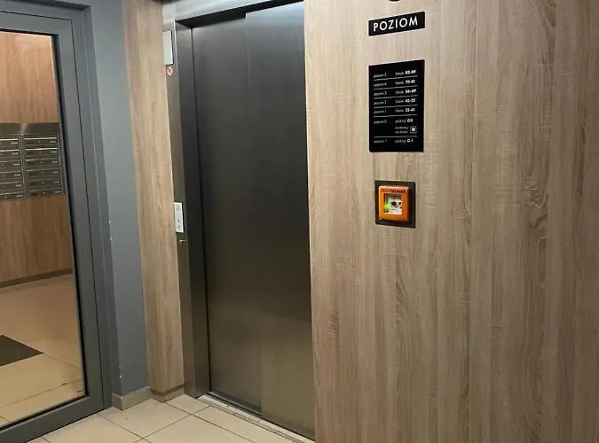 Garbary 100 Center Apartment, Free Parking, Self Check-in 24h Apartment Poznan