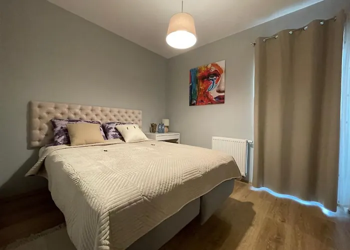 Garbary 100 Center Apartment, Free Parking, Self Check-in 24h Apartmán